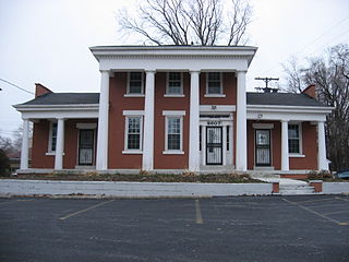 Robert W. Henry House, Parma Heights, OH